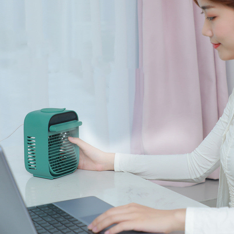 Ventilador para Escritorio con Spray Refrescante