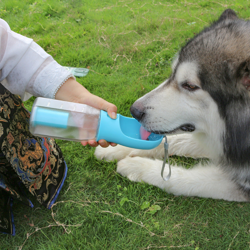 Botella de agua portátil para perros y gatos, bebedero y alimentador, dispensador de excrementos 3 en 1, botella de agua multifuncional para perros a prueba de fugas, productos para mascotas